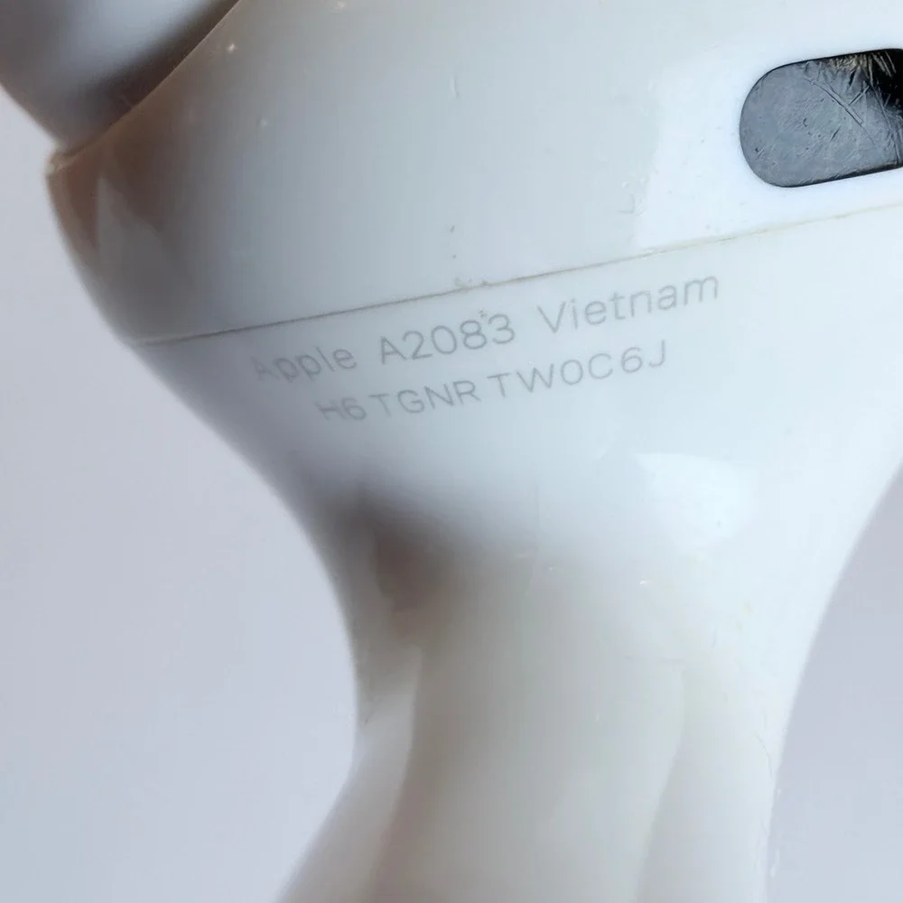 Original Apple AirPods Pro (1st Gen) - Right Side Only (A2083) -Tested & Working